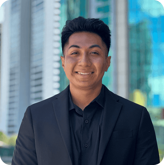 Joshua Lee, Relationship Manager
