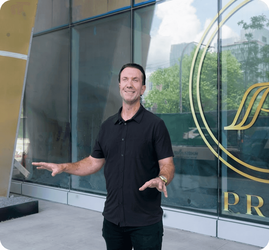 Matt Deichl, Partner of Adalina Prime, speaking outside the restaurant during construction