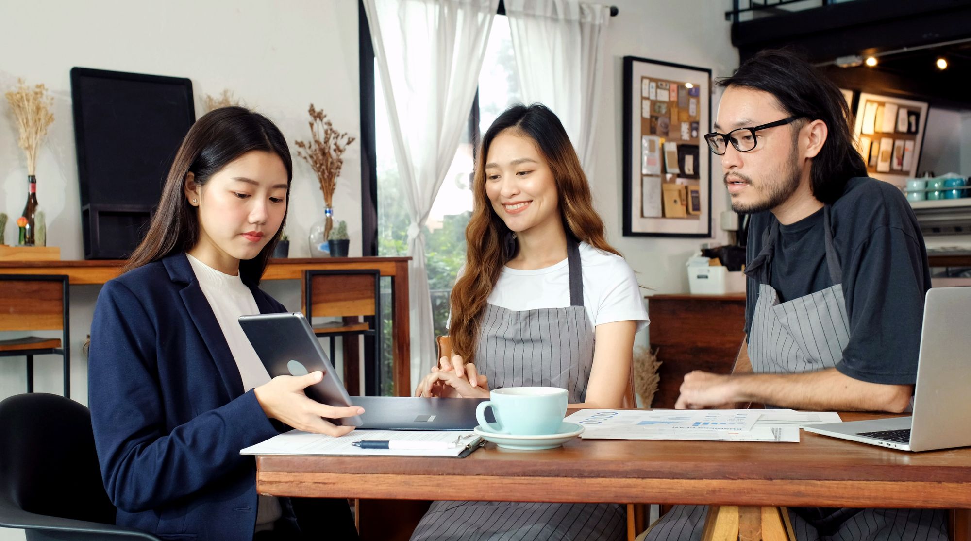 5 Tips To Create Data Driven Restaurant Operating Hours