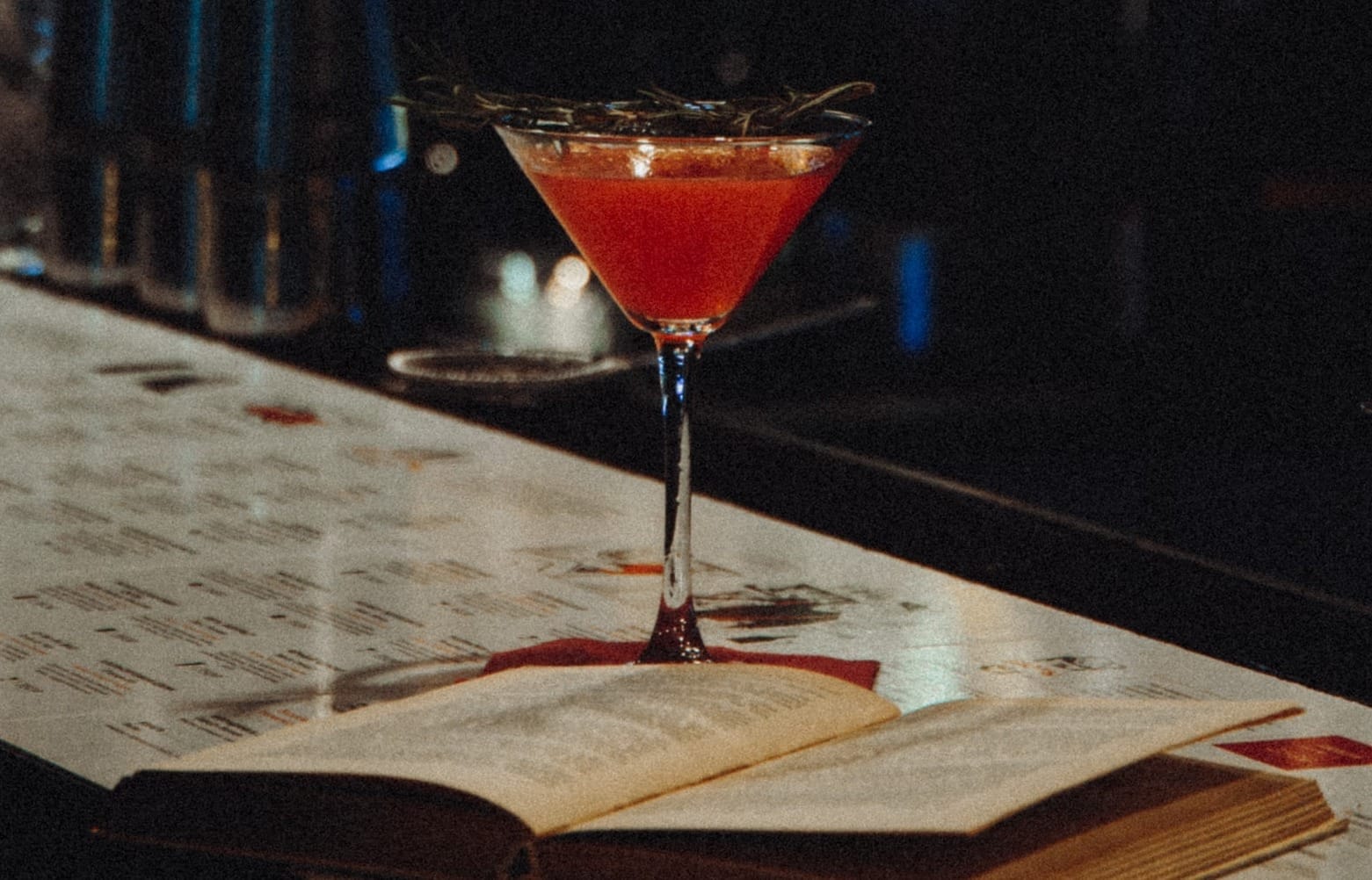 clear cocktail daiquiri on bar table